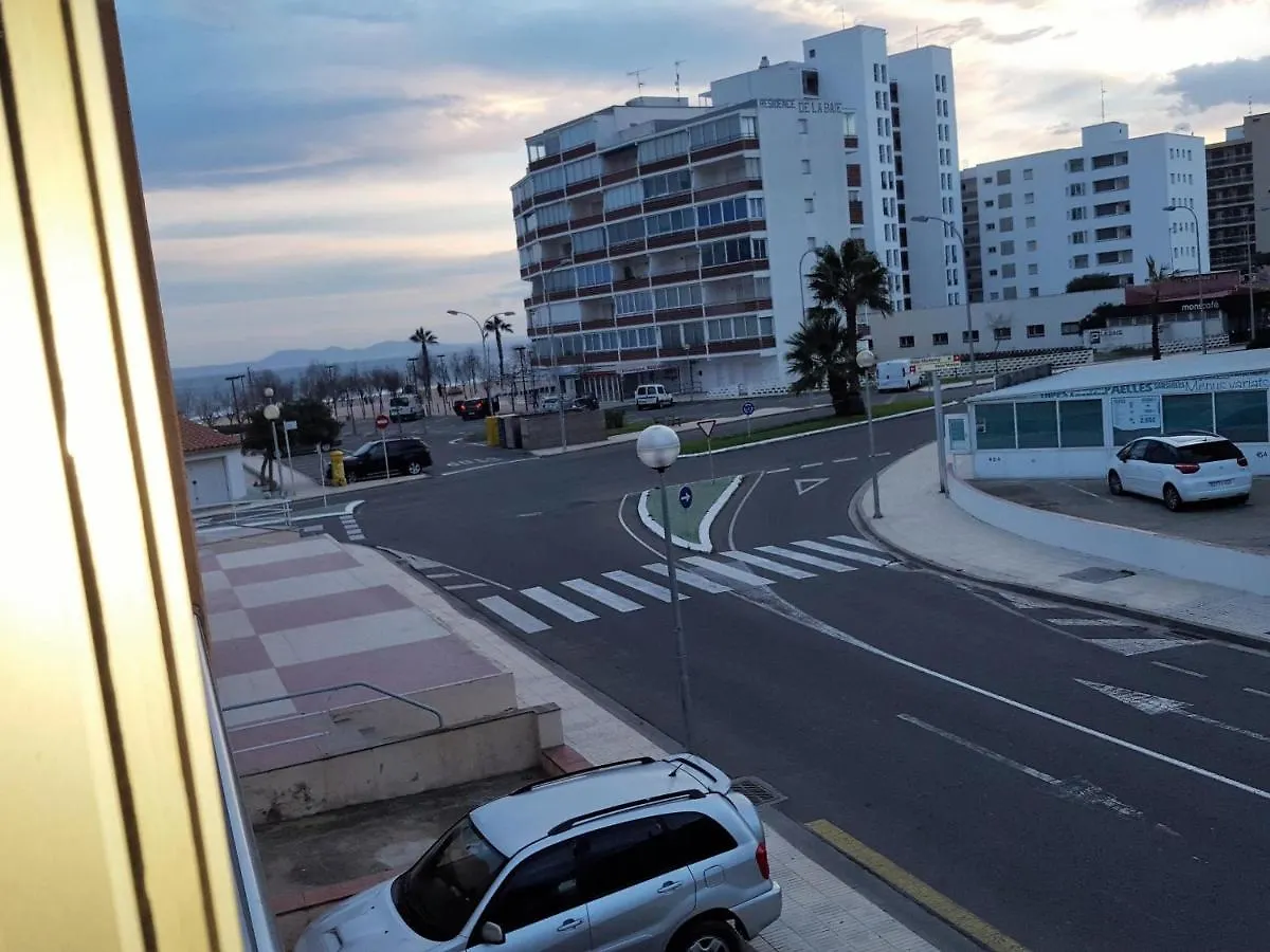 Estudio Renovado Con Terraza A 200M De La Playa De Roses + Parking Privado Y Climatizacion - Es-258-14 0*,